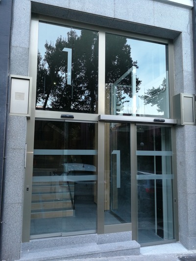 AUTOMÁTICA CORREDERA